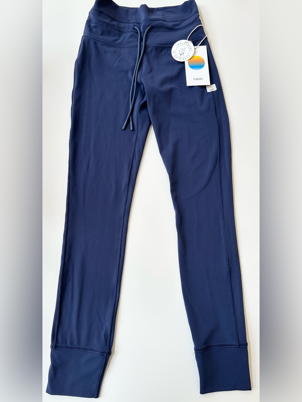 ✨NWT Vuori Daily Form Legging, XS